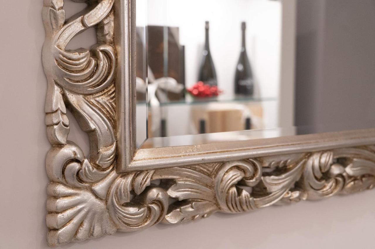 Royal Gardens Bed & Breakfast Caserta Bagian luar foto