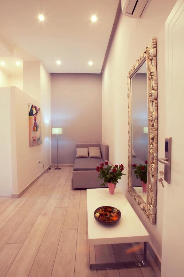 Royal Gardens Bed & Breakfast Caserta Bagian luar foto