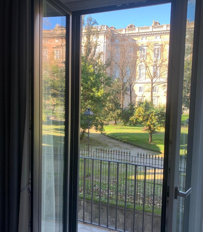 Royal Gardens Bed & Breakfast Caserta Bagian luar foto